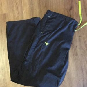 Med couture scrub set black and yellow